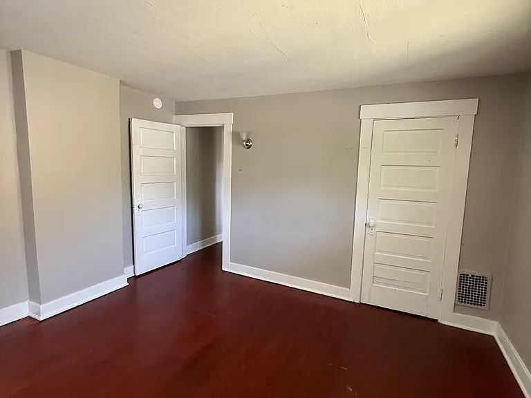 2267 Dixie Hwy — Photo 18