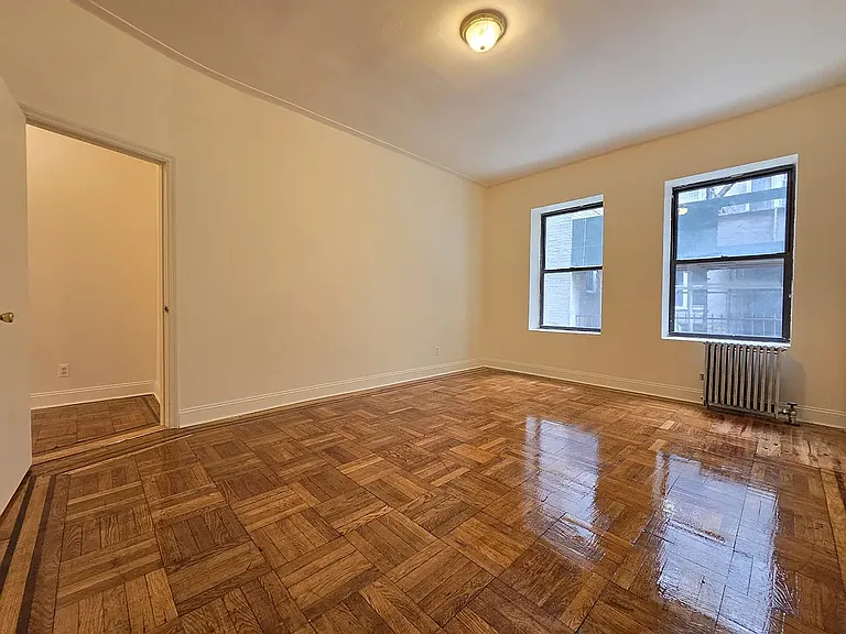 1911 Albemarle Rd #D12 — Photo 1