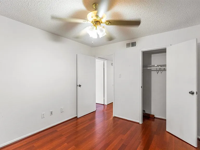 12550 Whittington Dr #704 — Photo 11