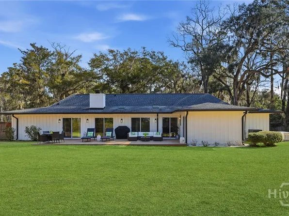 707 White Bluff Avenue, Savannah, GA 31419