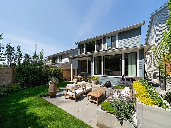 3rd image of 23369 Seymour Ave