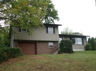 538 Sleepy Hollow Rd, Oliver Springs, TN 37840