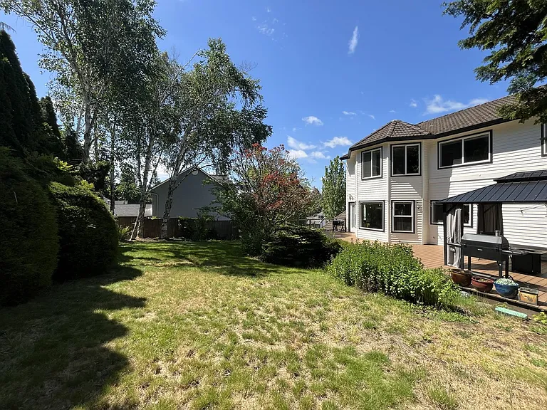 14980 SW Chardonnay Ave — Photo 65