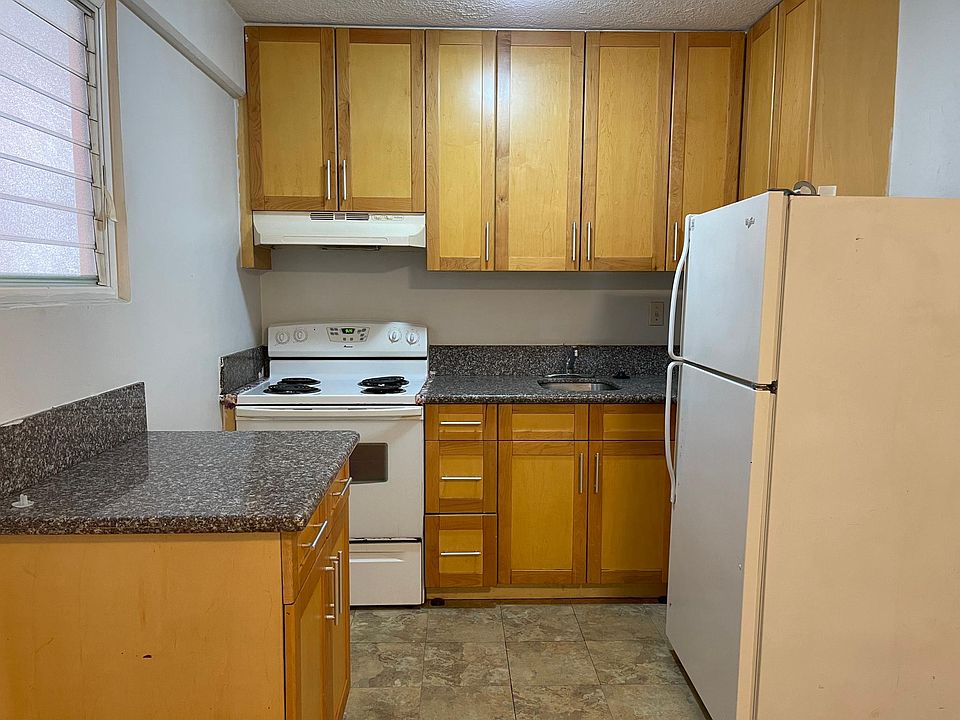 1st image of 449 Kuamoo St APT 204