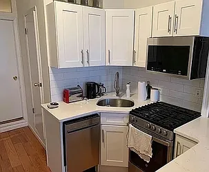 Rented by City Connections Realty