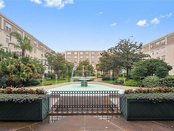 2nd image of 1750 Saint Charles Ave APT 623