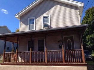 19 Grove St, Cressona, PA 17929
