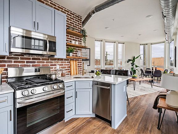 2nd image of 2401 Frankford Ave #4D