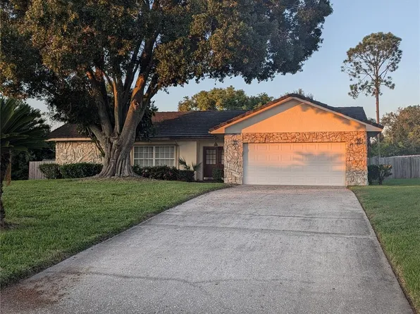 345 Banyan Dr, Winter Haven, FL 33884