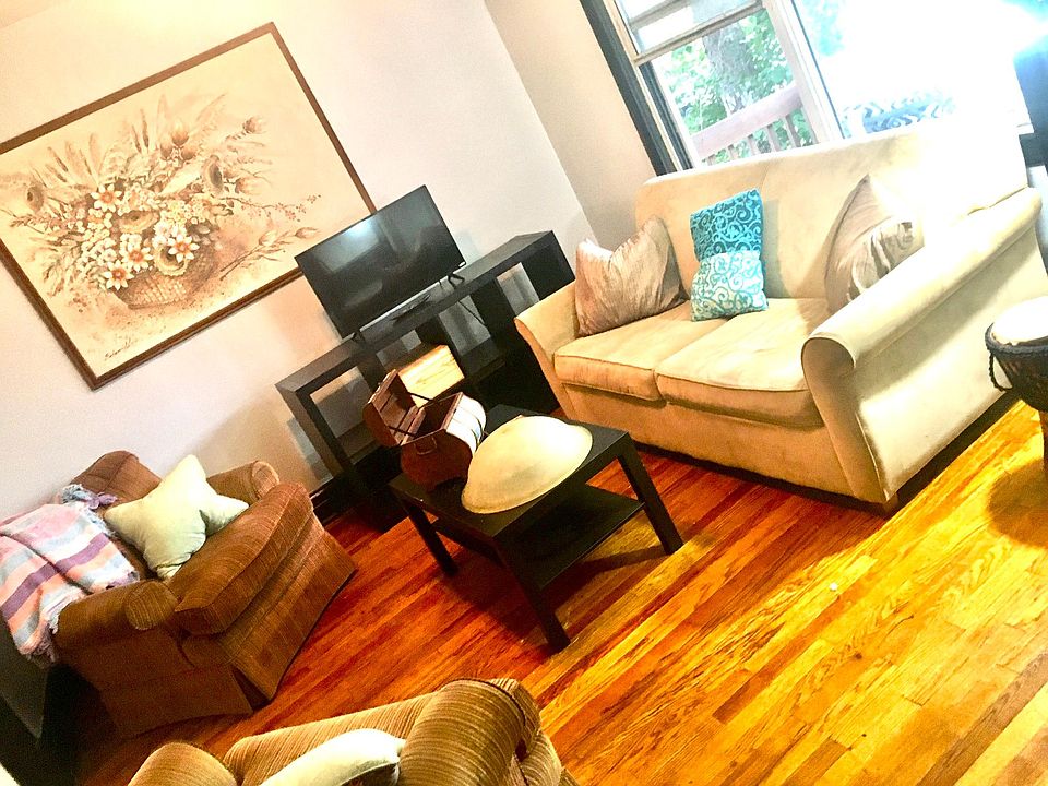 1st image of 5423 S Hoyne Ave Unit 1