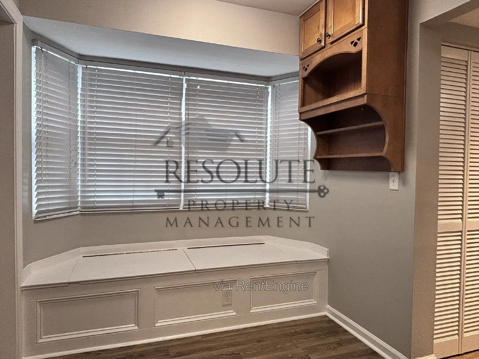3 bed, 2.5 bath, 1408 sqft, $1,895 — Photo 4