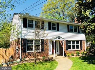 6018 Meriwether Ln, Springfield, VA 22150