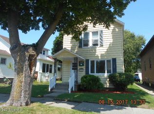 300 3rd St, Manistee, MI 49660