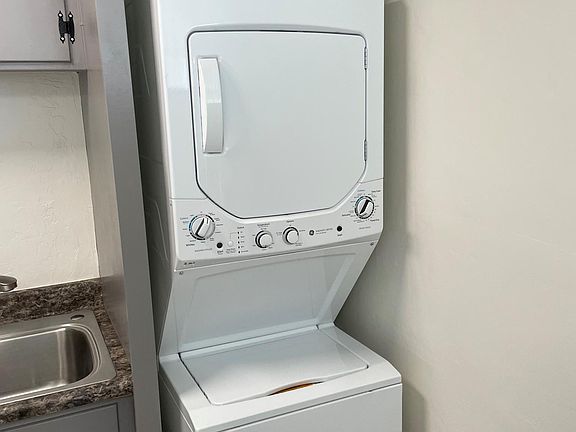 Washer & Dryer