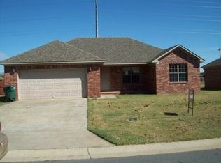 2300 Apple Blossom Ln, Conway, AR 72034
