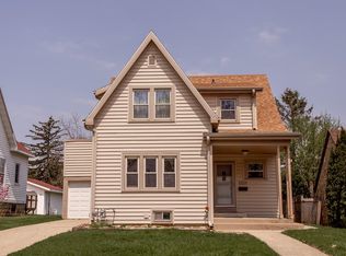 2223 8th St, Monroe, WI 53566