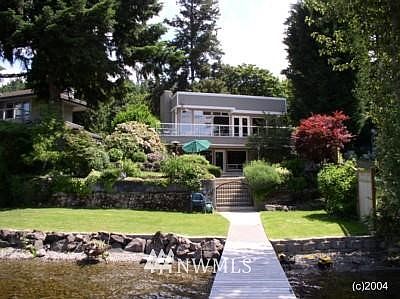 1st image of 635 E Lake Sammamish Parkway NE
