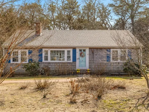 11 Sycamore Ln, South Dennis, MA 02660