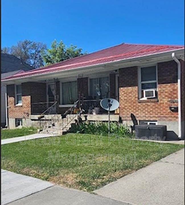 1st image of 362 I St #1/2