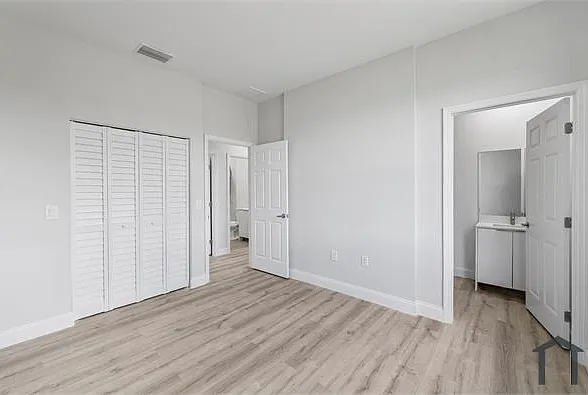 1056 Fayette Ave — Photo 13