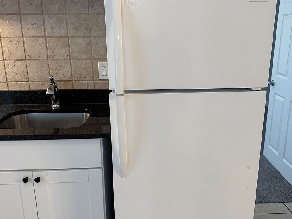 Frigidaire Refrigerator