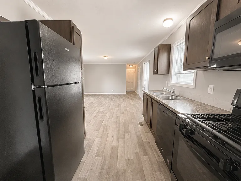 71400 Van Dyke Rd #10 — Photo 8