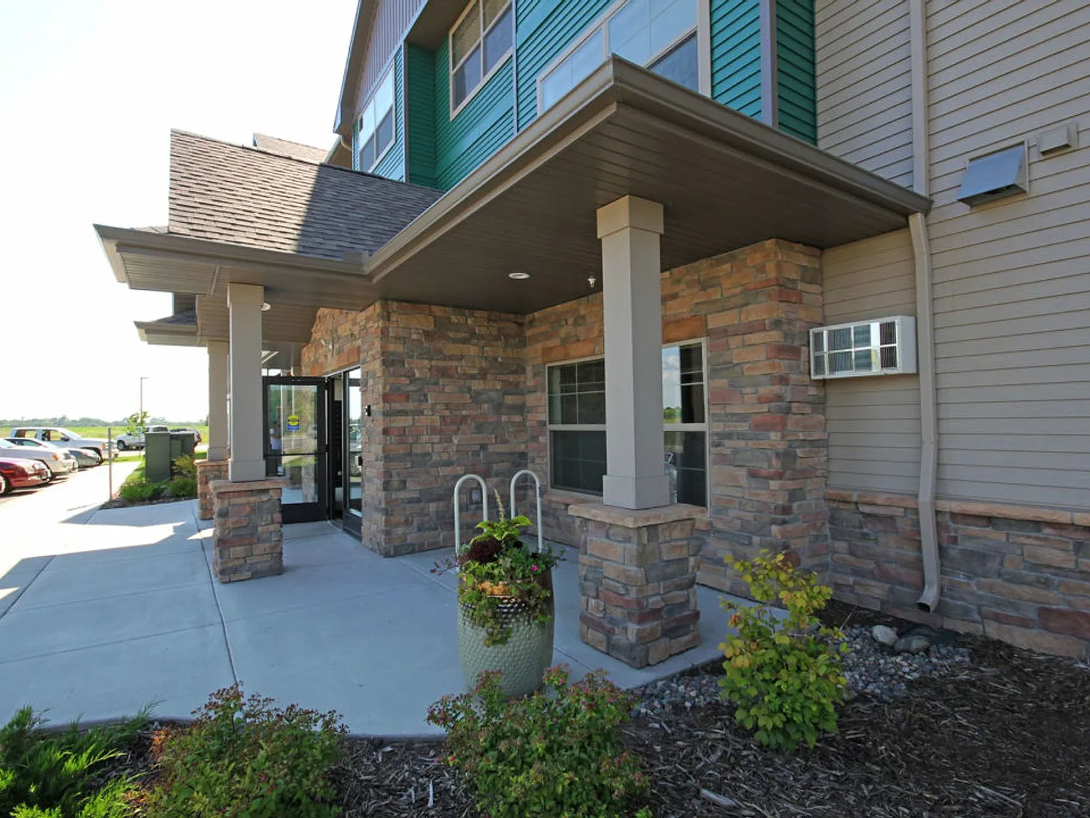 The Stone Manor Community — Photo 3