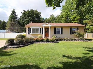 616 Ollie Burke Rd, Jackson, NJ 08527