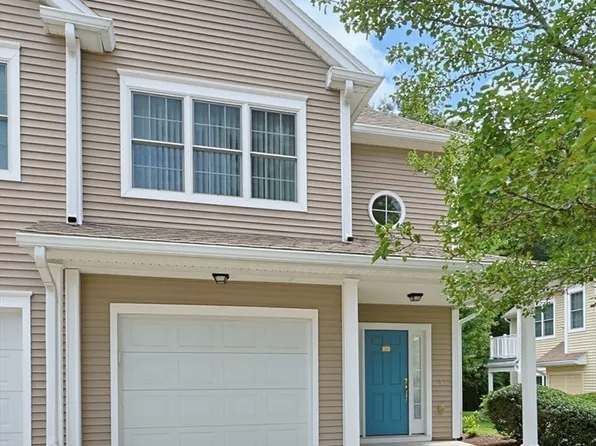 631 East St Unit J204, Mansfield, MA 02048