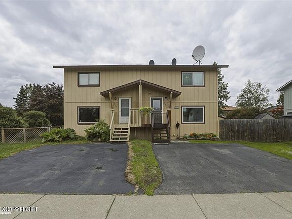 3rd image of 3520 Telstar Cir