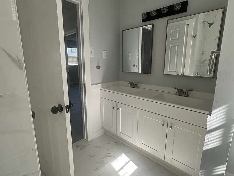 6117 Belgrade Dr NW — Photo 5