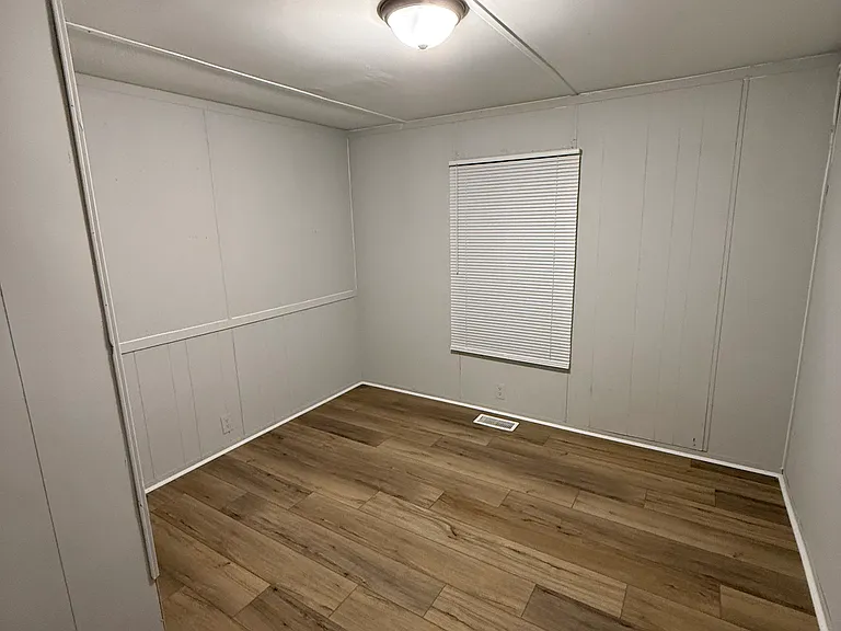 135 Cgs Cir — Photo 5