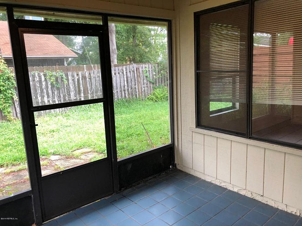 1st image of 14337 Coral Reef Dr S