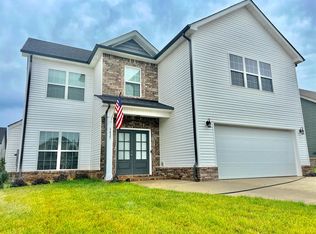 1437 Kingbird Dr, Clarksville, TN 37040