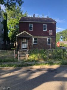 240-242 Hansbury Ave, Newark, NJ, 07112