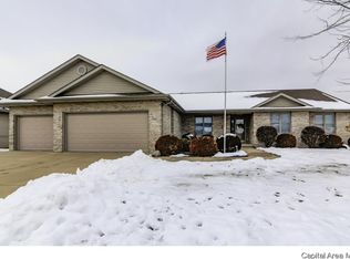 3525 Glengate Dr, Springfield, IL 62711