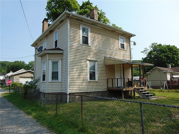 3rd image of 1730 Etruria St