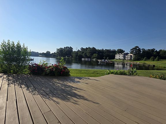 5th image of 120 Lake Ridge Dr #120