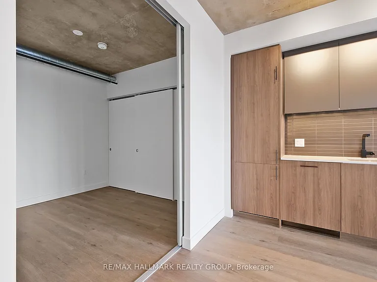 10 James St #617 — Photo 17