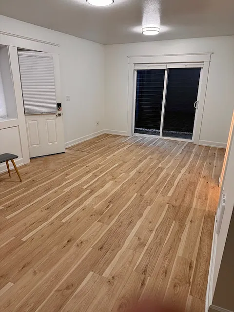 2 bed, 850 sqft, $2,500 — Photo 4
