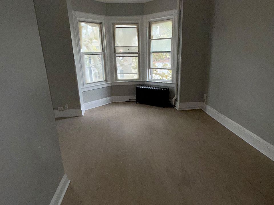 1st image of 25 Rowland St #2A