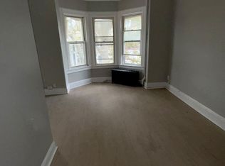 25 Rowland St #2A, Newark, NJ 07104