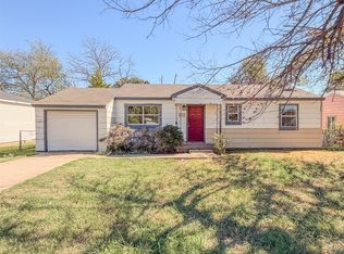 208 SW 24th St, Lawton, OK 73505