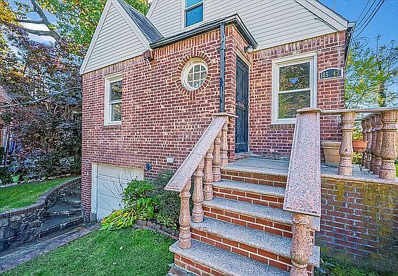 5th image of 8542 Chelsea St