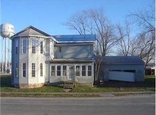235 Front St, Shipman, IL 62685