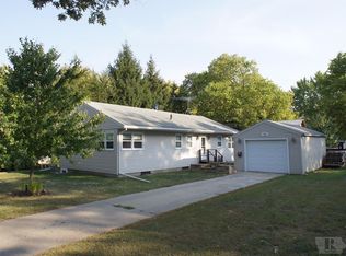 208 Bank St, Webster City, IA 50595