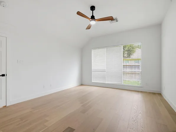 4634 Brazos Bend Dr, Missouri City, TX 77459