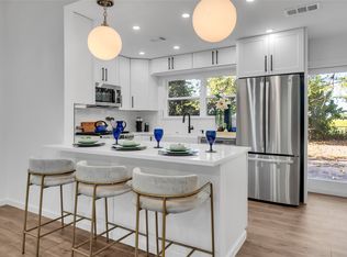 421 Brazos St, Forney, TX