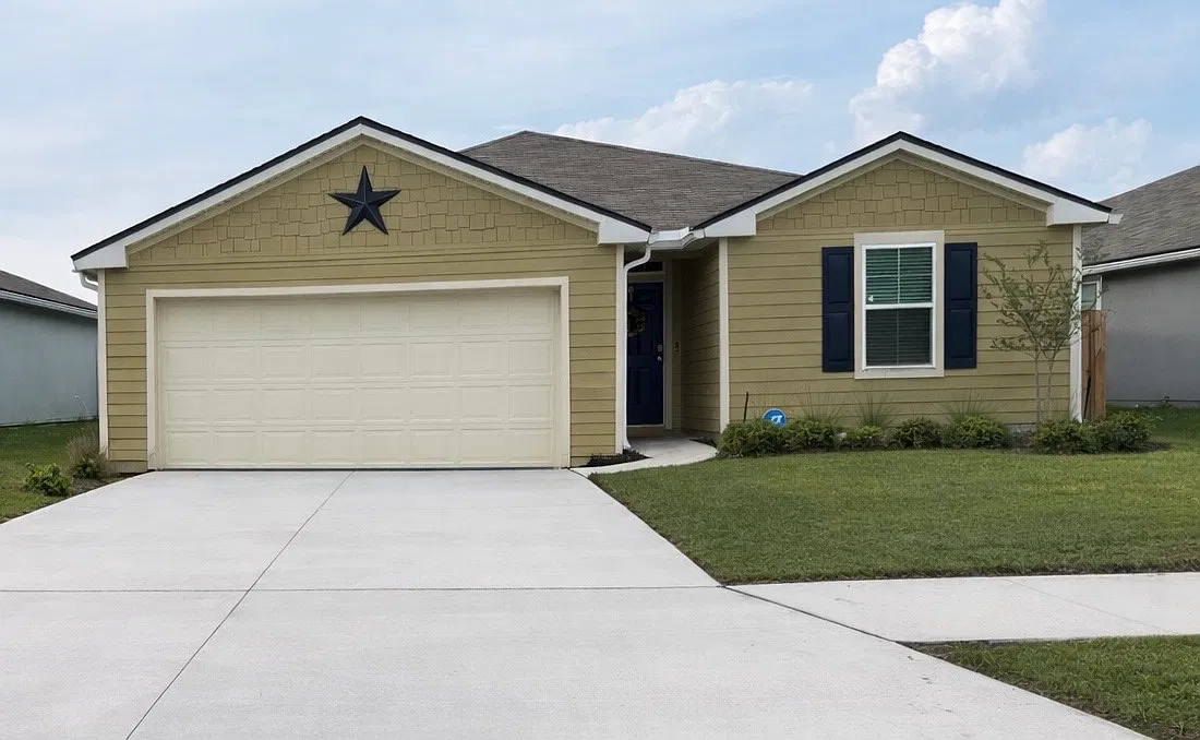 4 bed, 1698 sqft, $2,095 — Photo 1