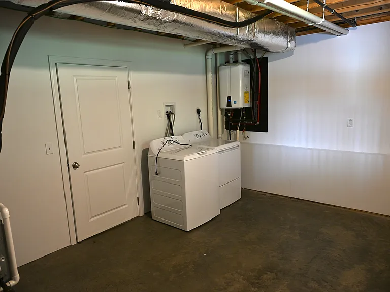 16 White Oaks Ter — Photo 15